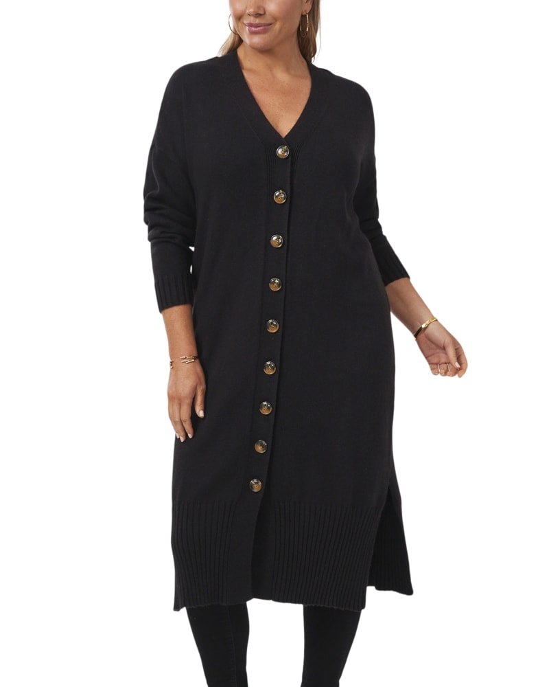 Front of a model wearing a size 1X Kiara Button Front Maxi Cardigan in RICH BLACK by Vince Camuto. | dia_product_style_image_id:261526